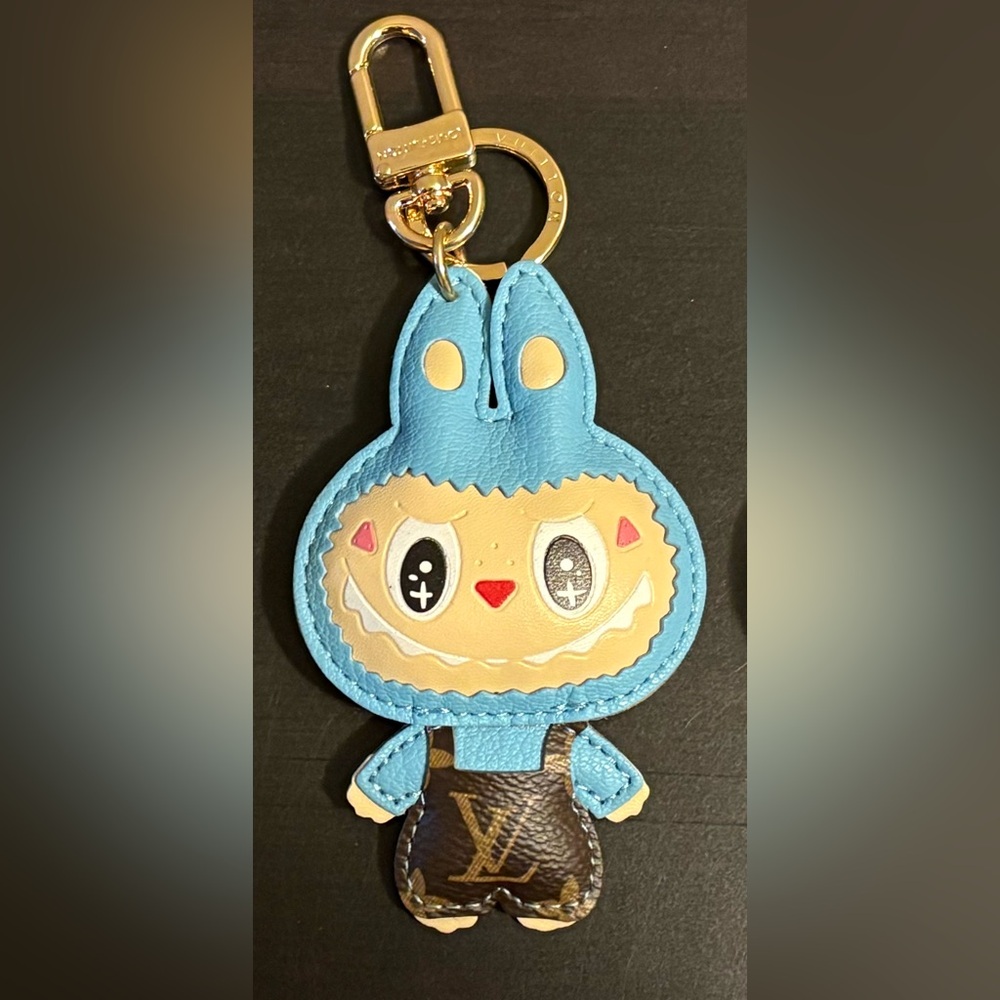 the monsters labubu Doll Keychain Bag Charm labubu